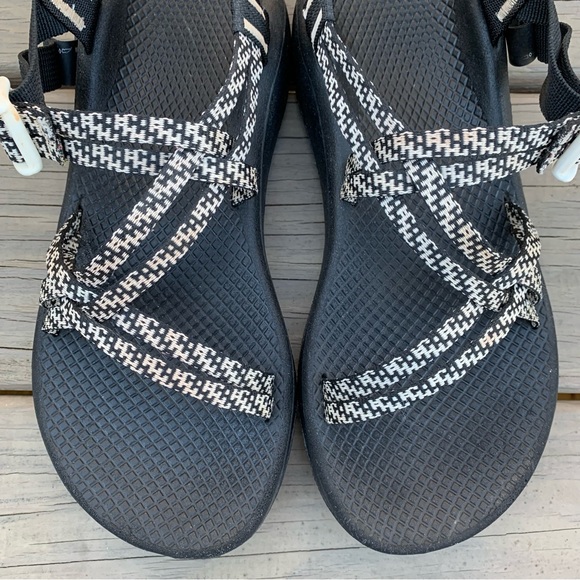 Chaco ZX/2 Classic Boost Black sandals size 9 - Picture 5 of 13